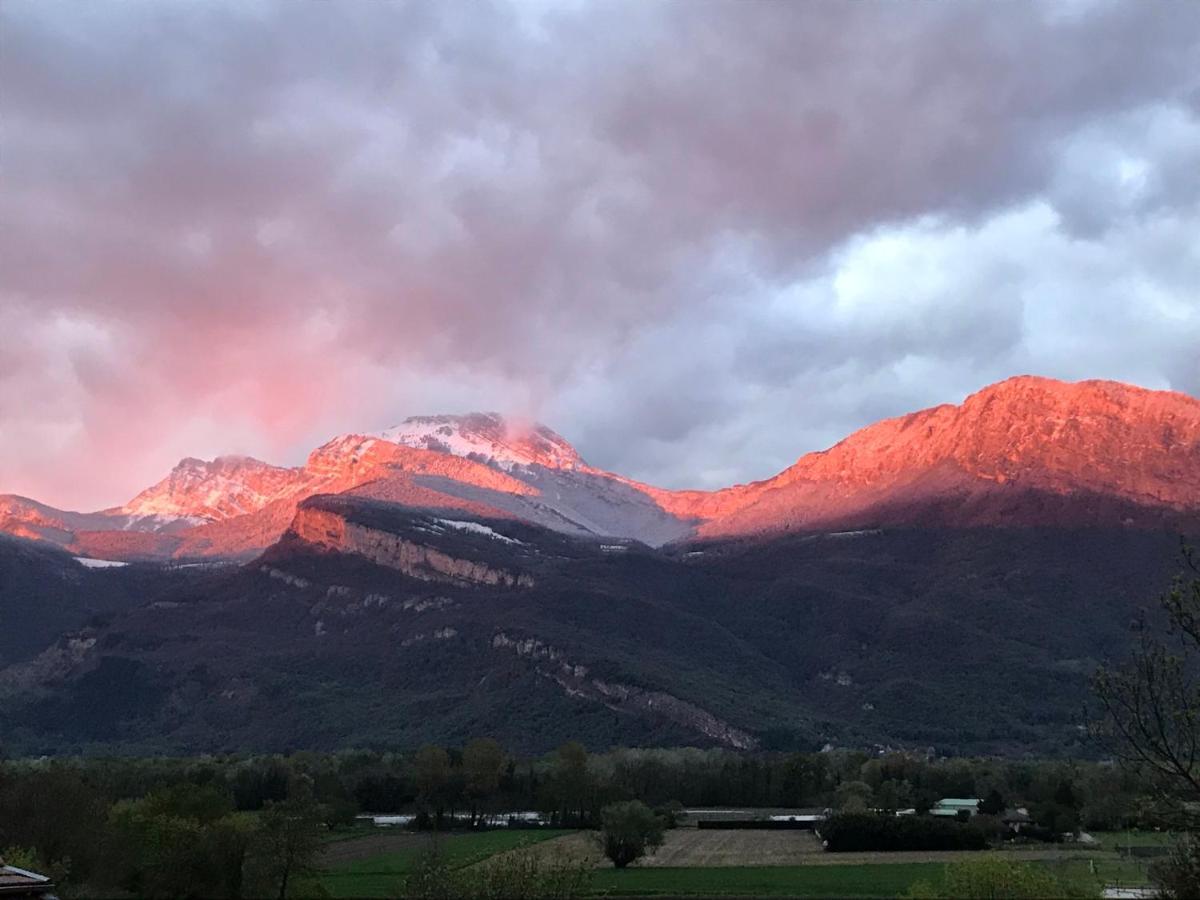 La Dent Du Loup A La Campagne, Proche De Grenoble Villa Noyarey Ngoại thất bức ảnh
